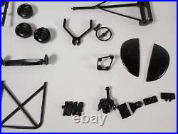 1940 Ford Deluxe Tudor Sedan AMT 125 Model Kit 240 Parts Lot