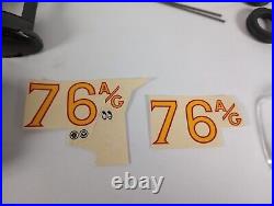 1940 Ford Deluxe Tudor Sedan AMT 125 Model Kit 240 Parts Lot