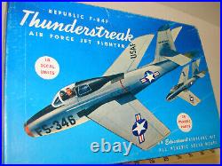 1957 Hobby-Time Republic F-84F THUNDERSTREAKS with V-Formation Stand OBSCURE