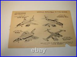 1957 Hobby-Time Republic F-84F THUNDERSTREAKS with V-Formation Stand OBSCURE