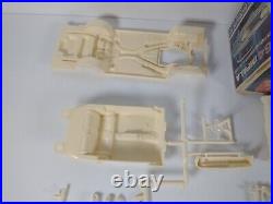 1964 Chevrolet Impala SS Hardtop AMT 125 Model Kit 6724 Parts Lot