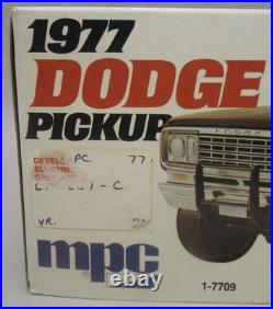 1976 MPC #1-7709 1977 DODGE PICKUP TRUCK model kit 125 parts are mint sealed