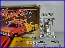 1981 MPC Road'Recker Tow Truck Action Snaps 116 Model Kit # 1-3502 Parts Lot