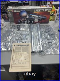 1/24 Scale Revell Beall Tank Trailer Open Box Factory Sealed Parts Plastic Model