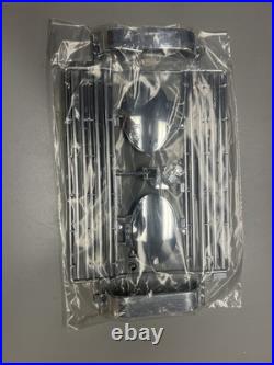 1/24 Scale Revell Beall Tank Trailer Open Box Factory Sealed Parts Plastic Model