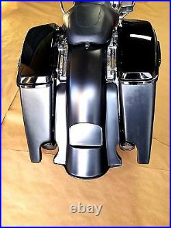 6stretched Saddlebags / Rear Fender Included For All Hd Touring Models 2014-up