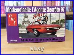 AMT 125 Mademoiselle l'Agente Secrete 97, Opened Box, Complete