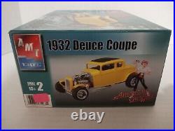 AMT ERTL American Graffiti 1932 Deuce Coupe 1/25 SOME PARTS SEALED