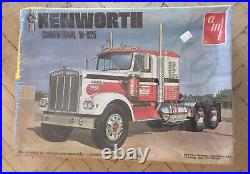 Amt 1/25 Plastic Scale Model Kenworth Conventional W-925 Over 300 Detailed Parts