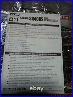 Aoshima Yamaha 1995 SR400S With Coustom Parts 1/12 Model Kit #16144