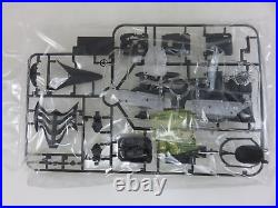 Bandai BATMOBILE Batman Forever Version 1/35 Scale Model Kit Sealed Parts