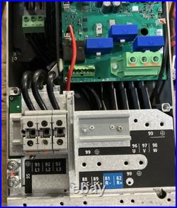 Danfoss VLT HVAC Drive FC-102 Model 40hp 480v FOR PARTS