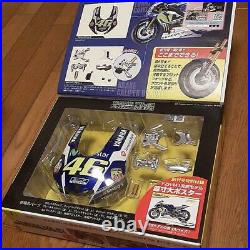 DeAGOSTINI YAMAHA YZR-M1 2016 VALENTINO ROSSI model Parts No. 1 3 4 1/4 Scale