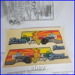 Dodge Custom Street Van Street Connection MPC 125 Model Kit 1-0414 Parts Lot