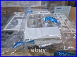 Fujimi 1/24 Ferrari 365GTB/4 Daytona Spyder Enthusiast Model with Etching Parts