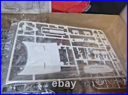 Fujimi 1/24 Ferrari 365GTB/4 Daytona Spyder Enthusiast Model with Etching Parts