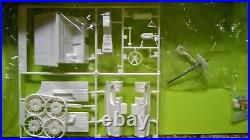 Fujimi MITSUBISHI STARION 2000 TURBO GSR-X 1/24 Model Kit 124 PARTS