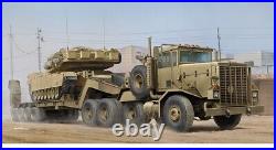 HobbyBoss 1/35 M911 C-HET withM747 Heavy Equipment Semi-Trailer