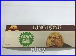 KING KONG Aurora 1972 GLOW IN THE DARK MODEL KIT Mint parts on trees