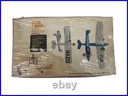 Lot OF 8 Vintage WW2 Plastic Model Plane aircrafts airplane kits Parts #V318