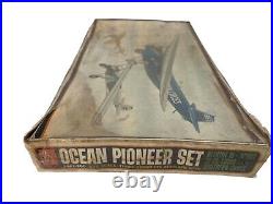 Lot OF 8 Vintage WW2 Plastic Model Plane aircrafts airplane kits Parts #V318