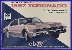 MPC 1967 Oldsmobile Toronado 125 Scale Model Kit 1467-200 Complete Parts Bagged