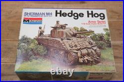 Monogram 1/32 Hedge Hog M4 Shaman Hedgehog 4201 Plastic Model Tank Parts Removal
