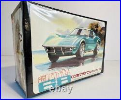 NOS AMT 1968 Corvette Stingray Model Kit #6928