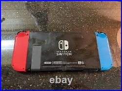 Pre-Owned Nintendo Switch Model# HAC-001 FOR PARTS/REPAIR/DAMAGED Bad Joy Cons