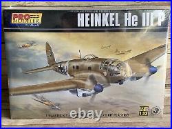 Pro Modeler Revell HEINKEL He 111 P 1/32 Scale Model #85562 NEWithSEALED