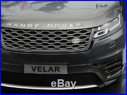 Range Rover 118 Model Velar LCD Die Cast Grey Opening Parts First Edition