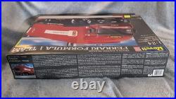 Revell 124 Ferrari F1 Team Truck & Racing Trailer Model Kit 07561 Sealed Parts