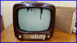 Vintage 1956 Zenith Television Tv Model Y1812r For Parts Or Restoration