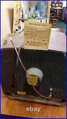 Vintage 1956 Zenith Television Tv Model Y1812r For Parts Or Restoration