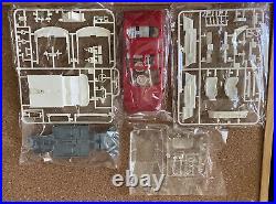 Vintage Fujimi 1/24 Honda Prelude 4ws Sedan Boxed Plastic Model Kit Sealed Parts