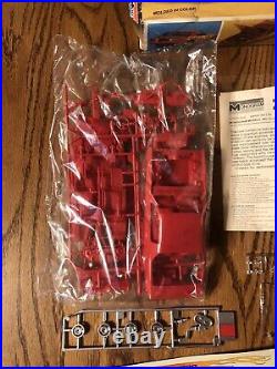 Vtg 1981 Monogram Z/28 Camaro 132 Scale RARE! OPENED see photos for all parts