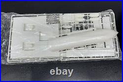 Vtg 80s Revell Launch Tower & Space Shuttle & Robotech Factory Model READ