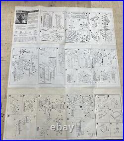 Vtg 80s Revell Launch Tower & Space Shuttle & Robotech Factory Model READ