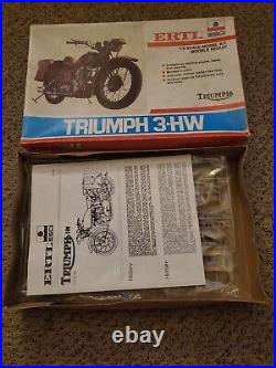 Vtg ERTL ESCI Triumph 3-HW #8292 1/9 Scale Model Kit Open Box Looks Complete