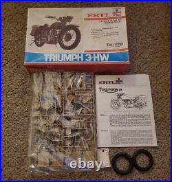 Vtg ERTL ESCI Triumph 3-HW #8292 1/9 Scale Model Kit Open Box Looks Complete